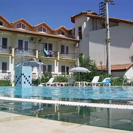 Junior Ozalp Hotel Dalyan Exterior photo