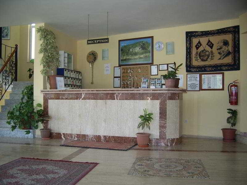 Junior Ozalp Hotel Dalyan Exterior photo